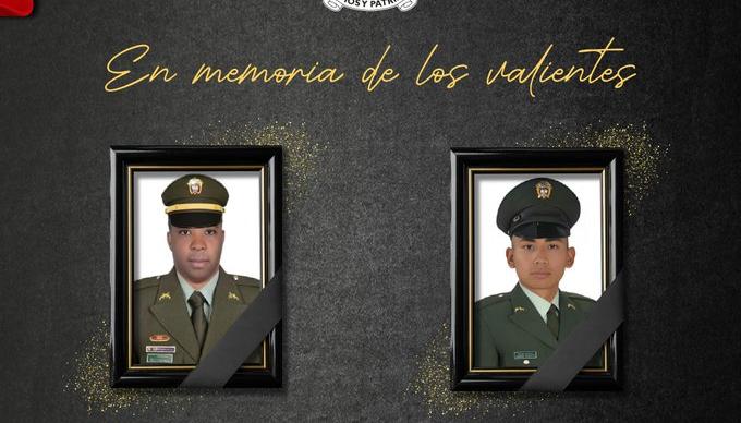 Intendente Willi Walberto Carabalí Carabilí y el patrullero de policía Fabián Andrés Robayo Rocha.