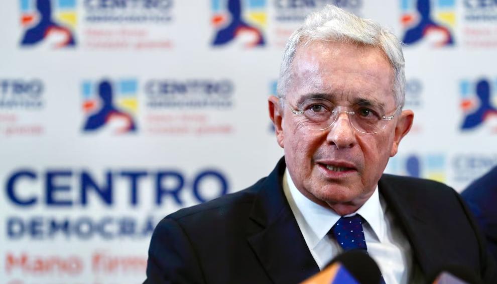 Álvaro Uribe Vélez, fundador del Centro Democrático.