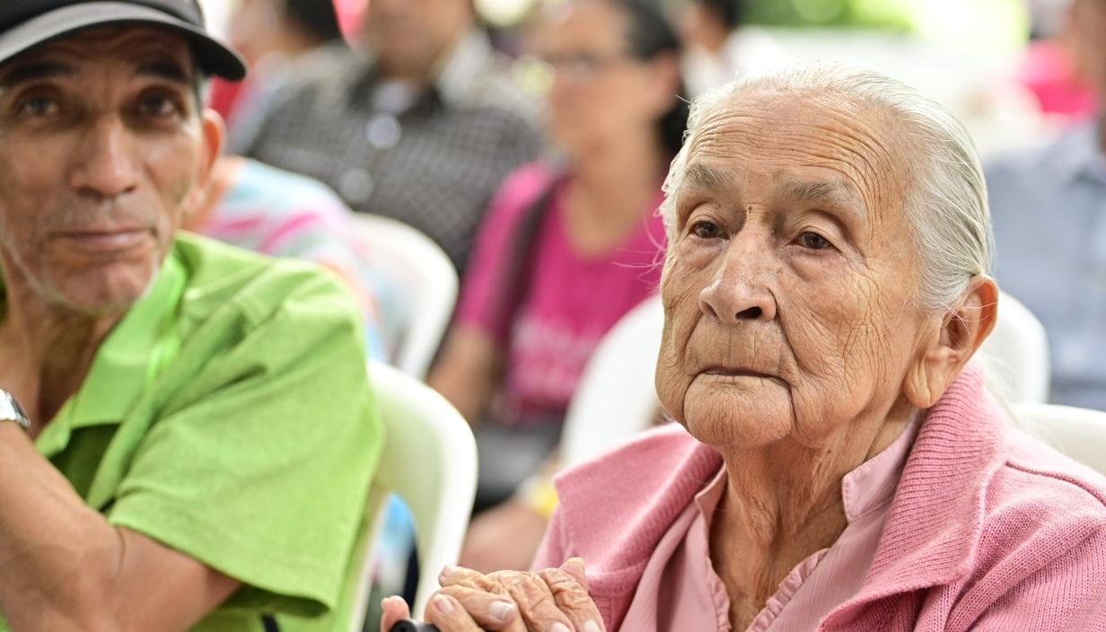 Beneficiarios Programa Adulto Mayor.