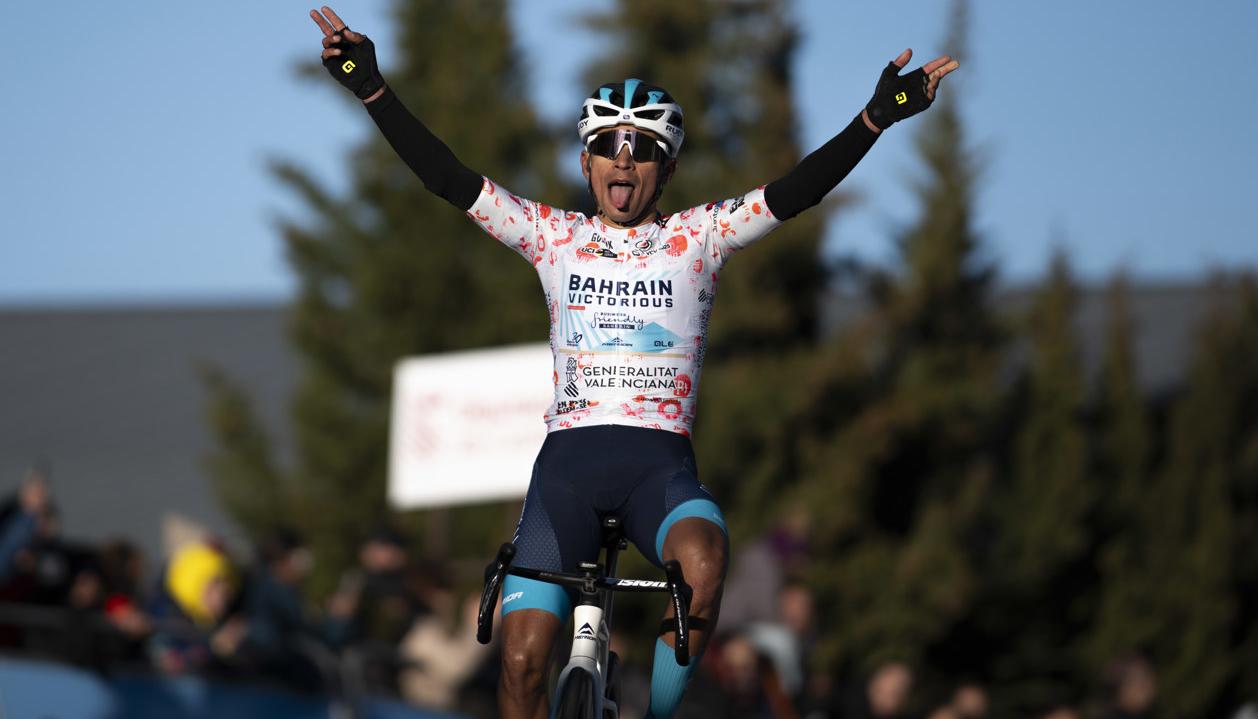 El colombiano Santiago Buitrago, campeón de la Vuelta a la Comunidad Valenciana, comandará al Bahrain.