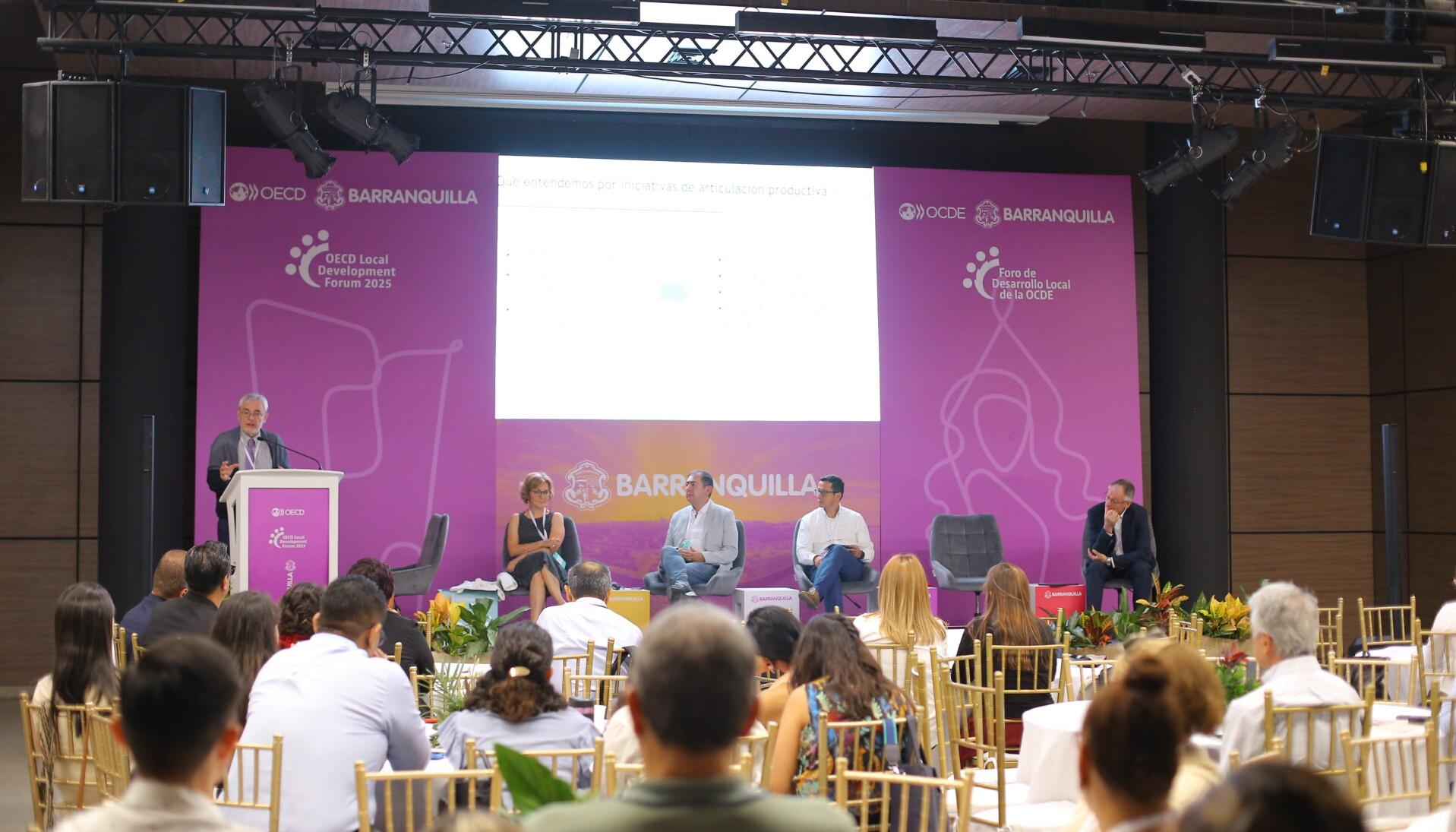  A través de dinámicas grupales, establecieron nuevas conexiones entre instituciones, regiones y proyectos.