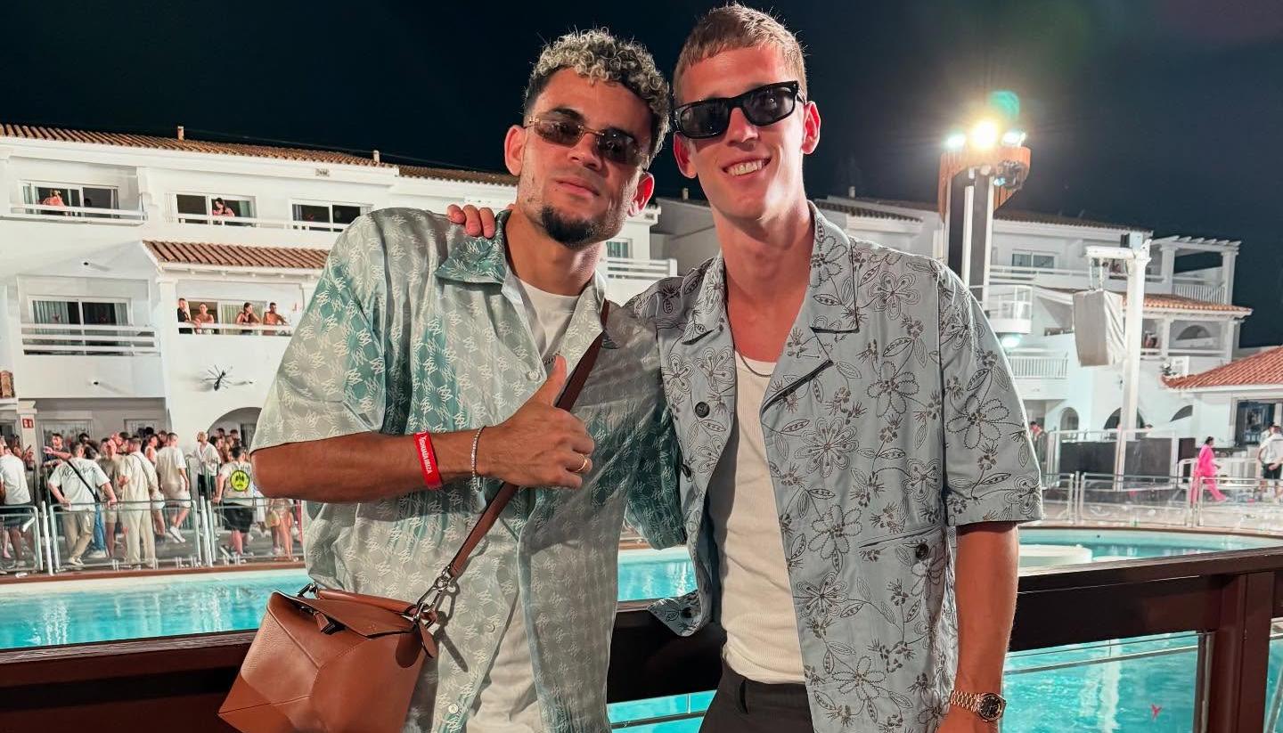 Luis Díaz en un encuentro reciente con Dani Olmo, en Ibiza. 