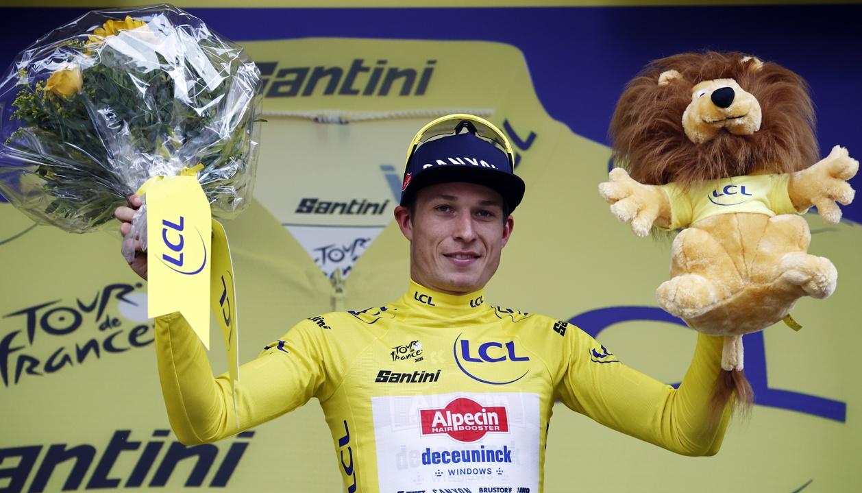 El belga Jasper Philipsen, primer líder del Tour de Francia. 