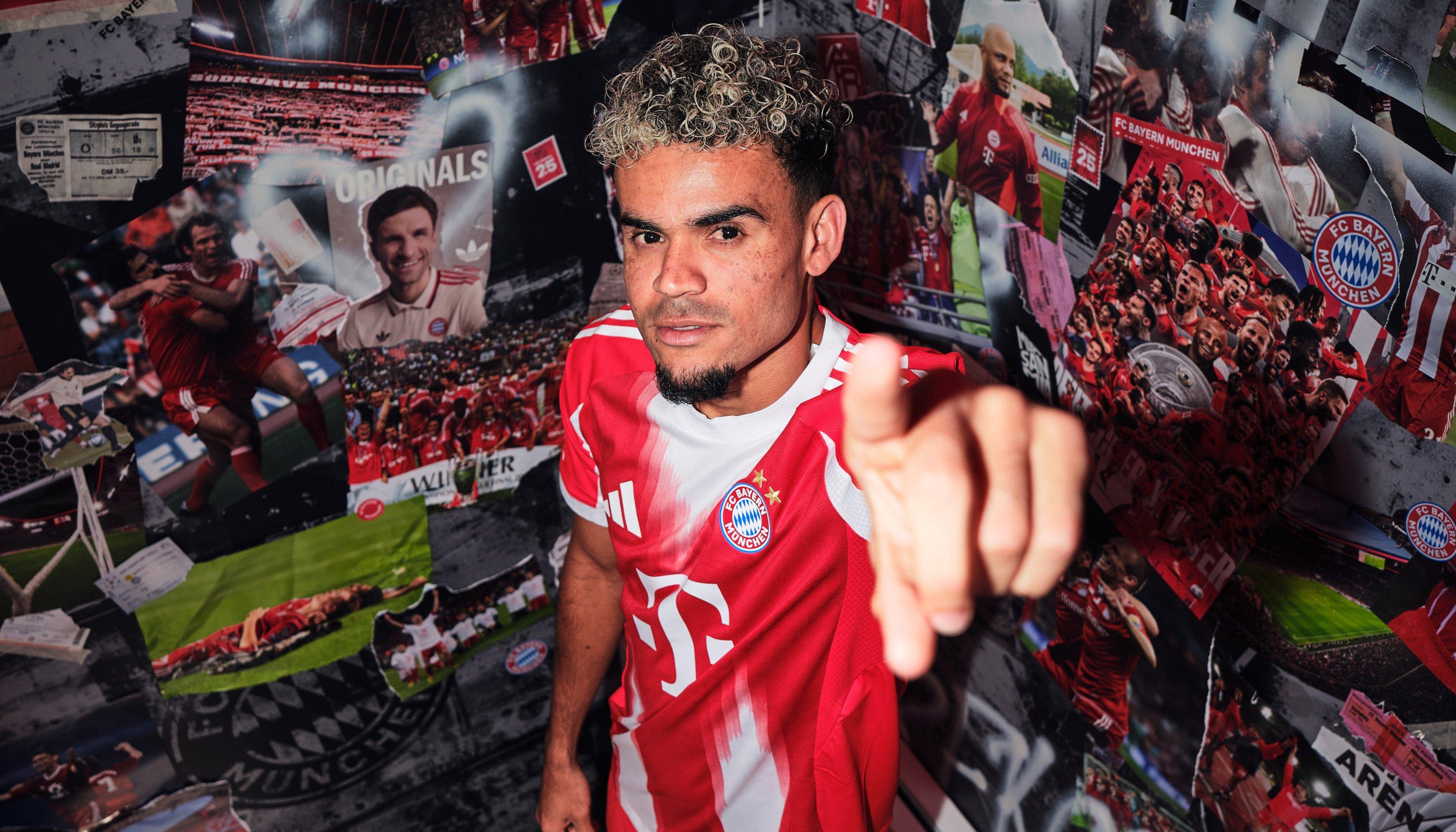 Luis Díaz luciendo la camiseta del Bayern Múnich. Jugará con el número 14.