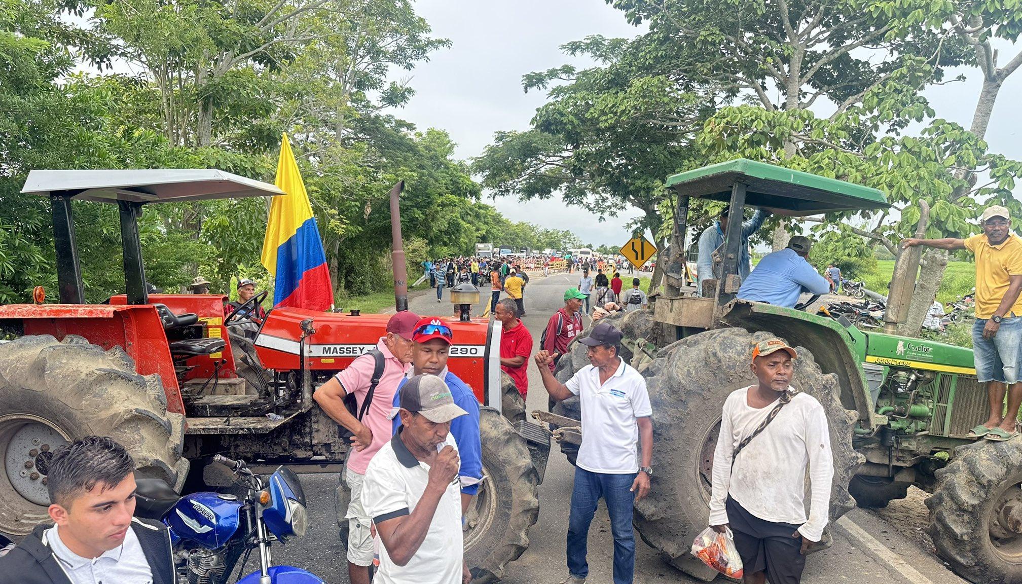 Ante incumplimientos del Gobierno, el paro continúa.
