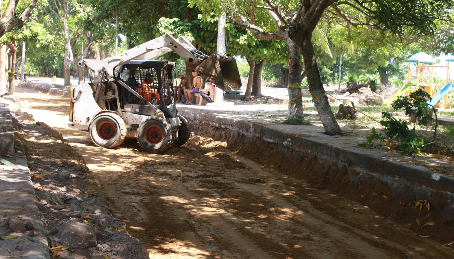 Las obras de pavimentación tienen un plazo de ejecución de 6 meses. 