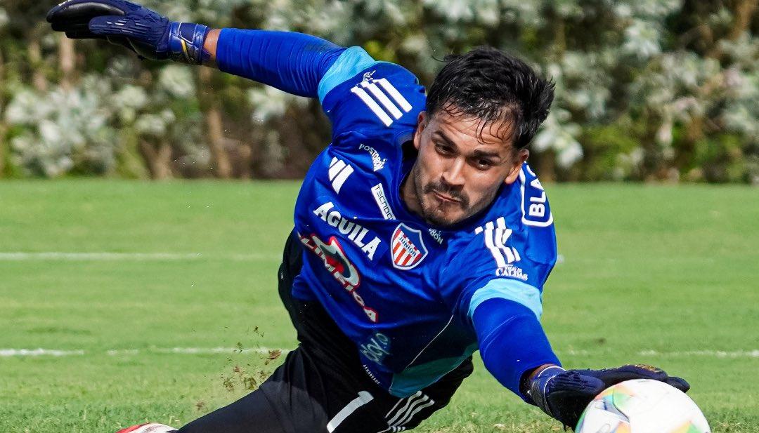 El uruguayo Mauro Silveira debutará en el pórtico del Junior. 