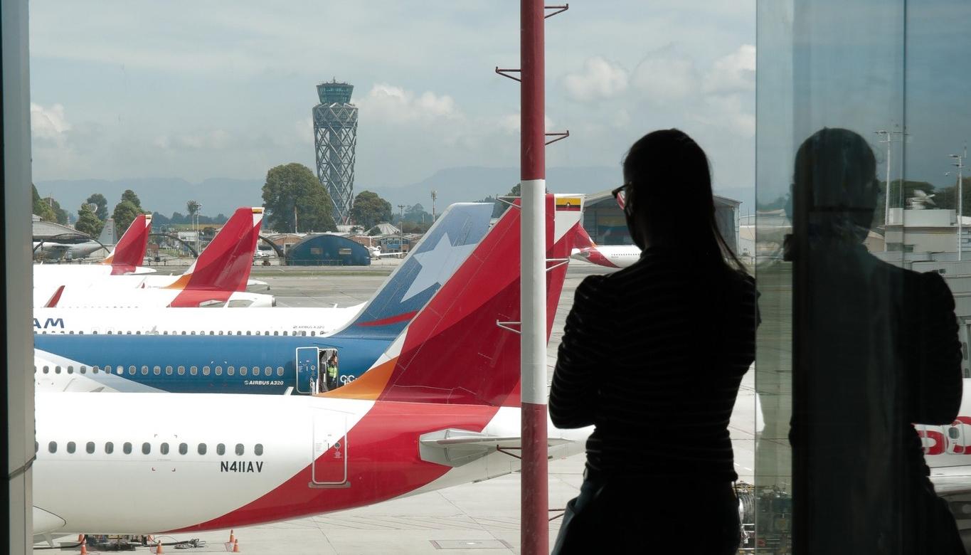 Torre de control Aeropuerto El Dorado.
