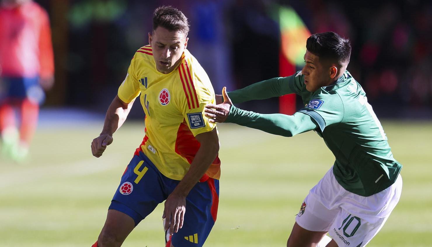 Acción de juego del último enfrentamiento entre Colombia y Bolivia.