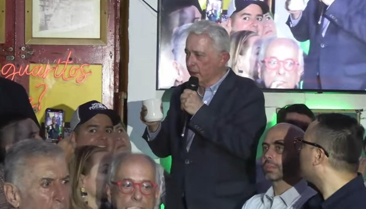 Álvaro Uribe Vélez este miércoles en Sabaneta. 