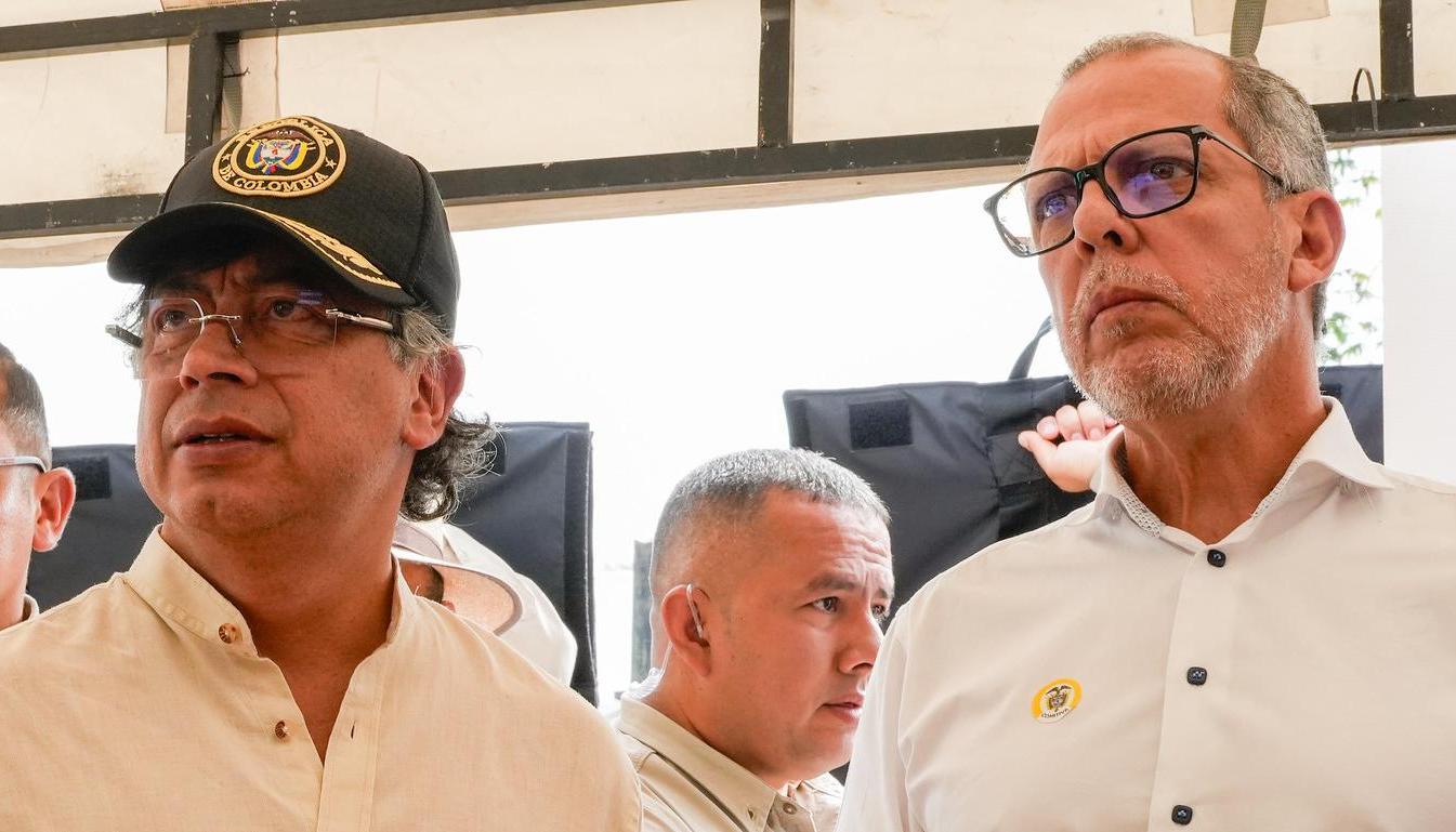 Alfredo Saade con el Presidente Gustavo Petro. 