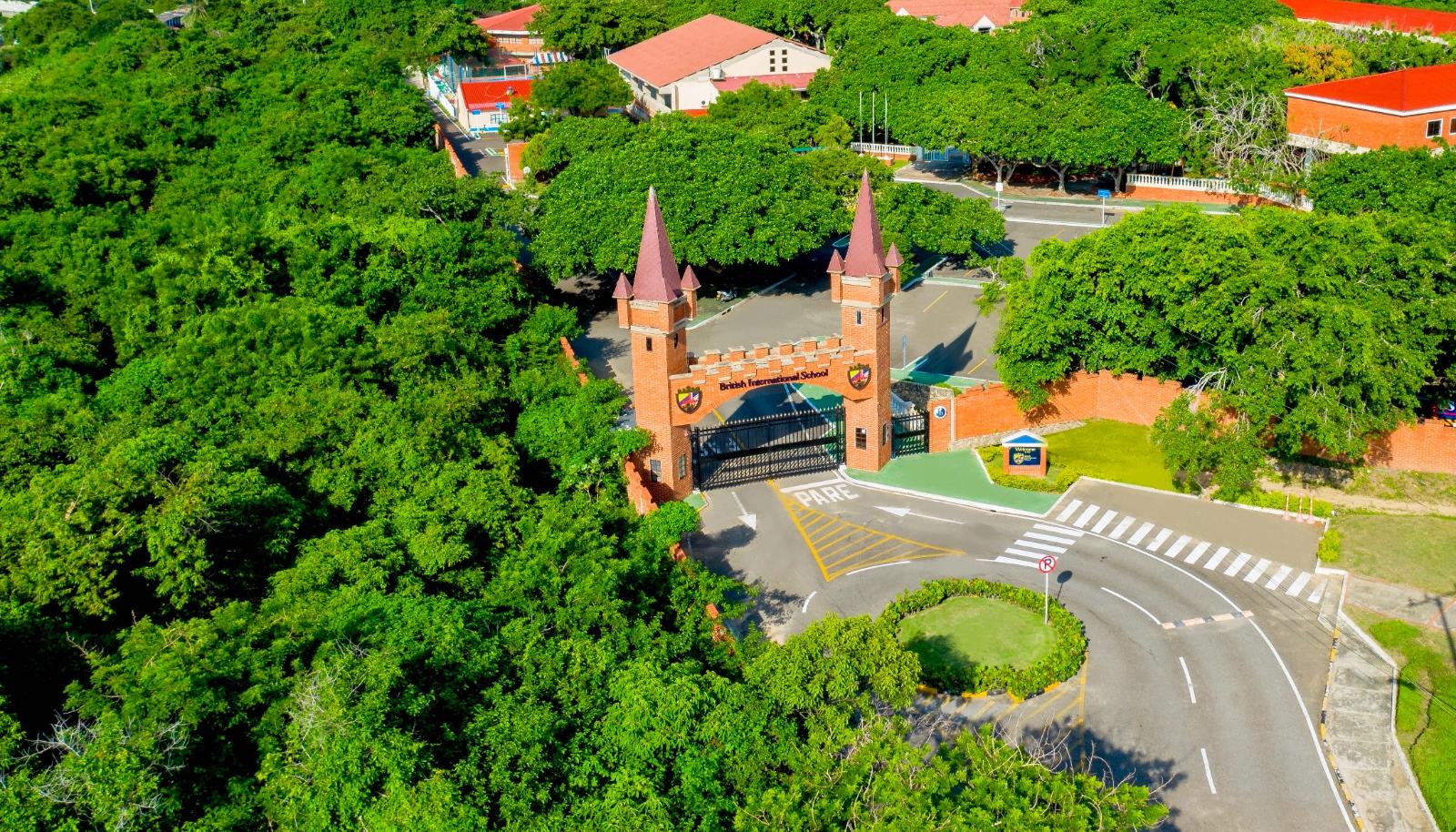 British International School (BIS).