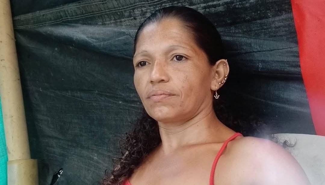 Dilis Elena Sampayo Amador.