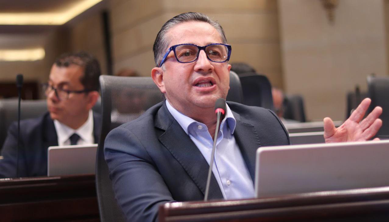 El representante a la Cámara, Julio César Triana.