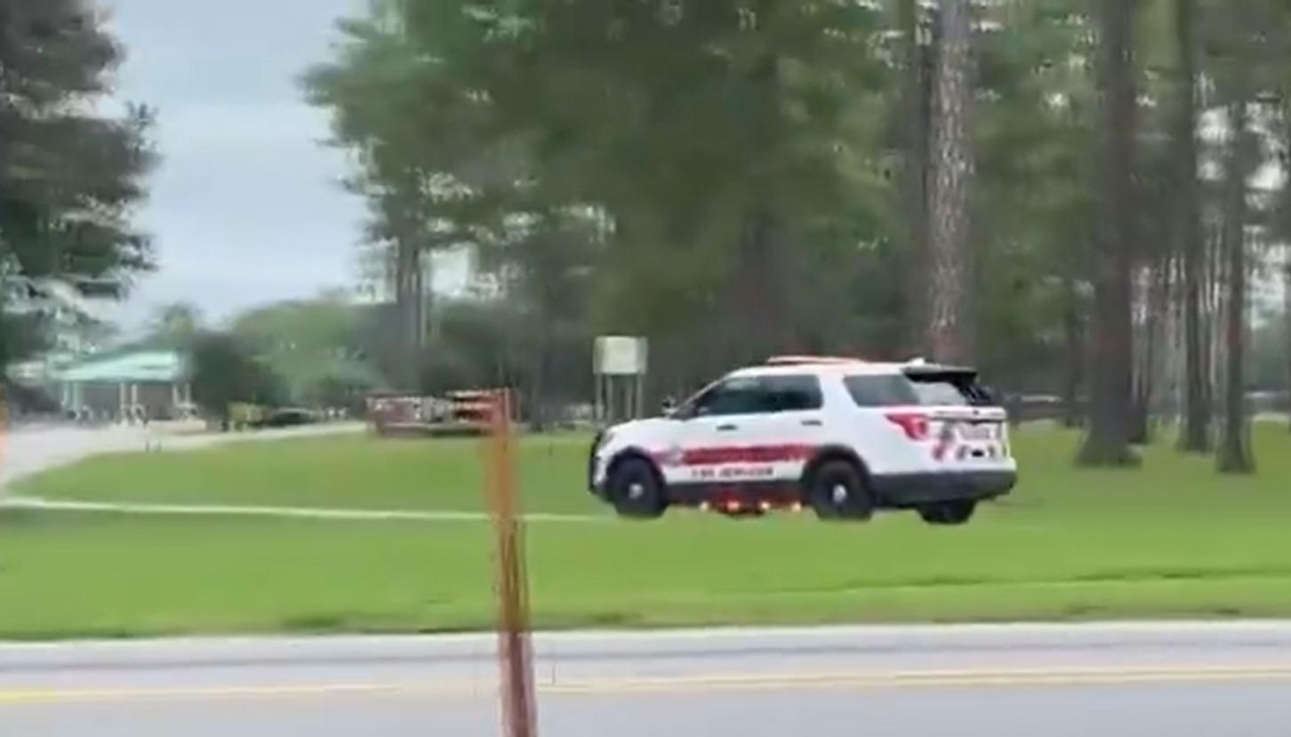 Autoridades llegaron al lugar para controlar la situación.