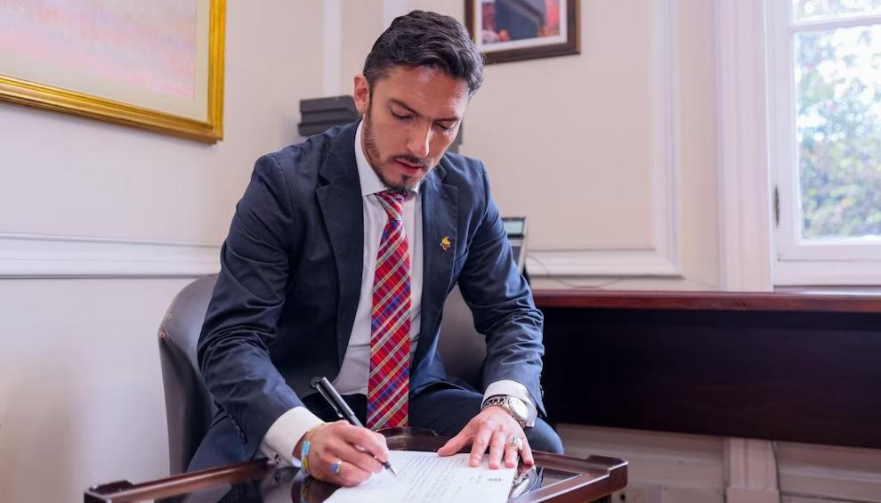 El MinIgualdad, Juan Carlos Florián.