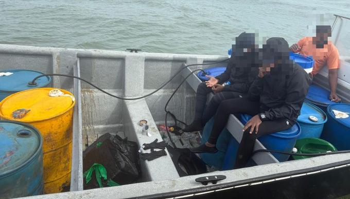 Embarcación donde era transportada la droga. 