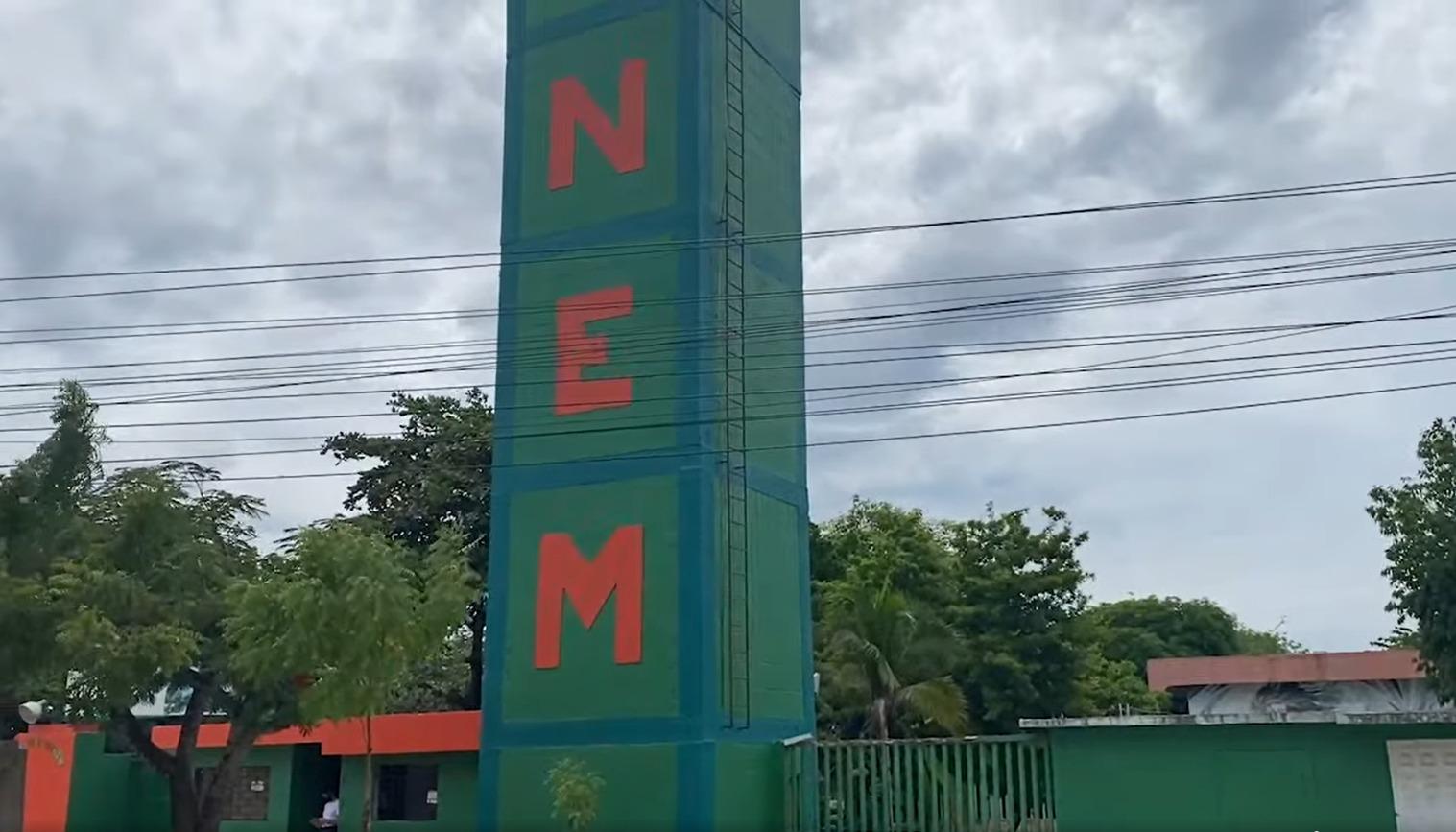 Colegio Inem Miguel Antonio Caro de Soledad.