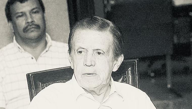 Juan B. Fernández Renowitzky (q. e. p. d.)