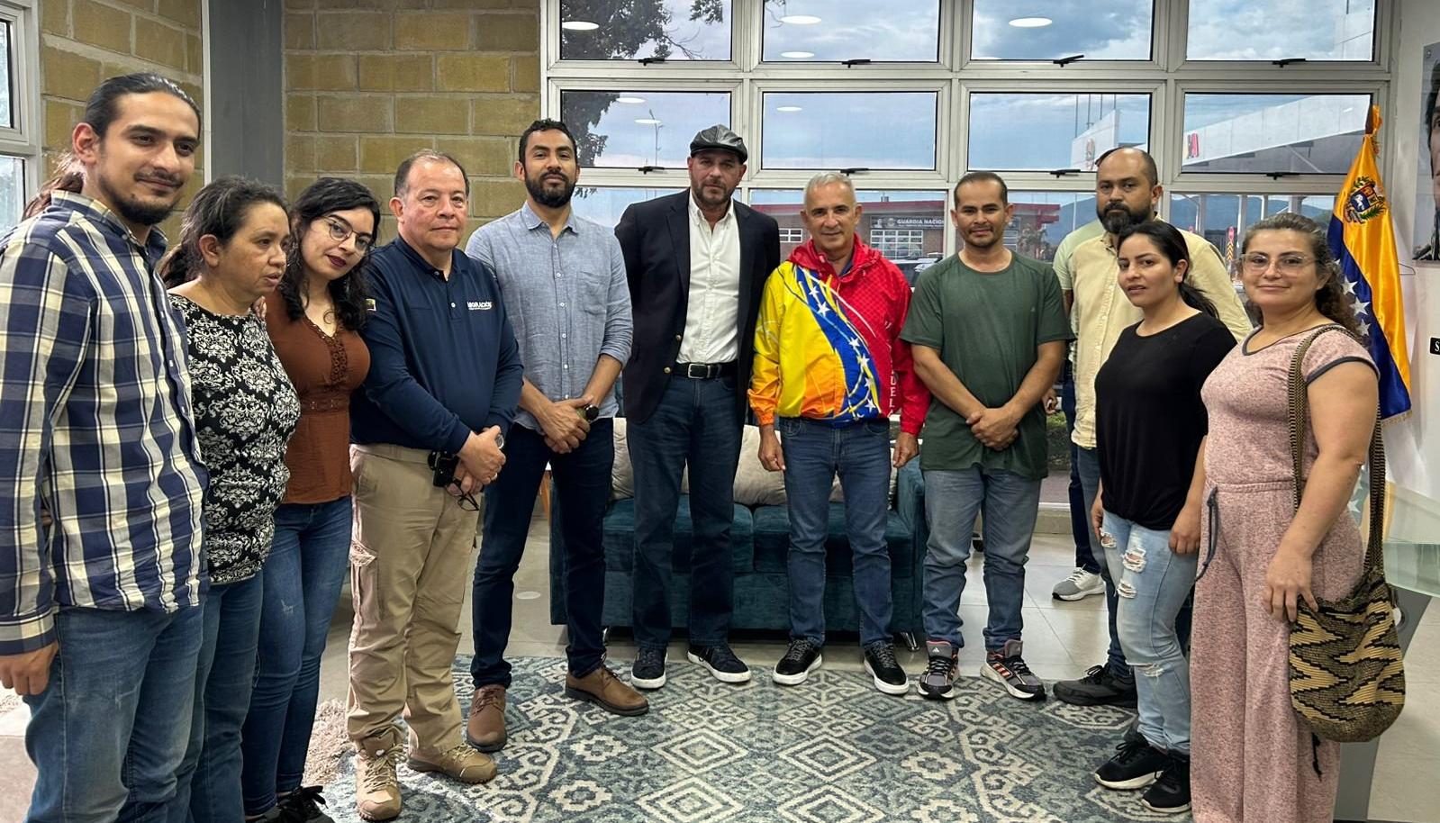 Las personas fueron entregadas a a Agencia de Normalización y Reincorporación.