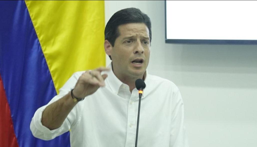 El senador Mauricio Gómez. 