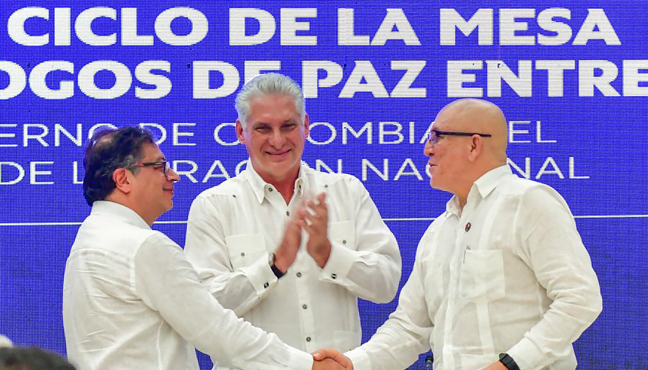 Gustavo Petro, Miguel Díaz-Canel y Antonio García.