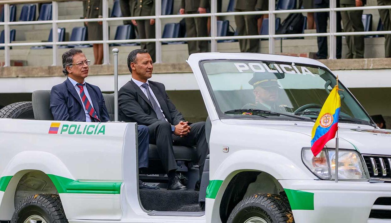 El Presidente Gustavo Petro durante la ceremonia de ascenso de la Policía este martes. 