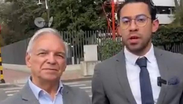 Ricardo Bonilla y su abogado, Javier Torres.