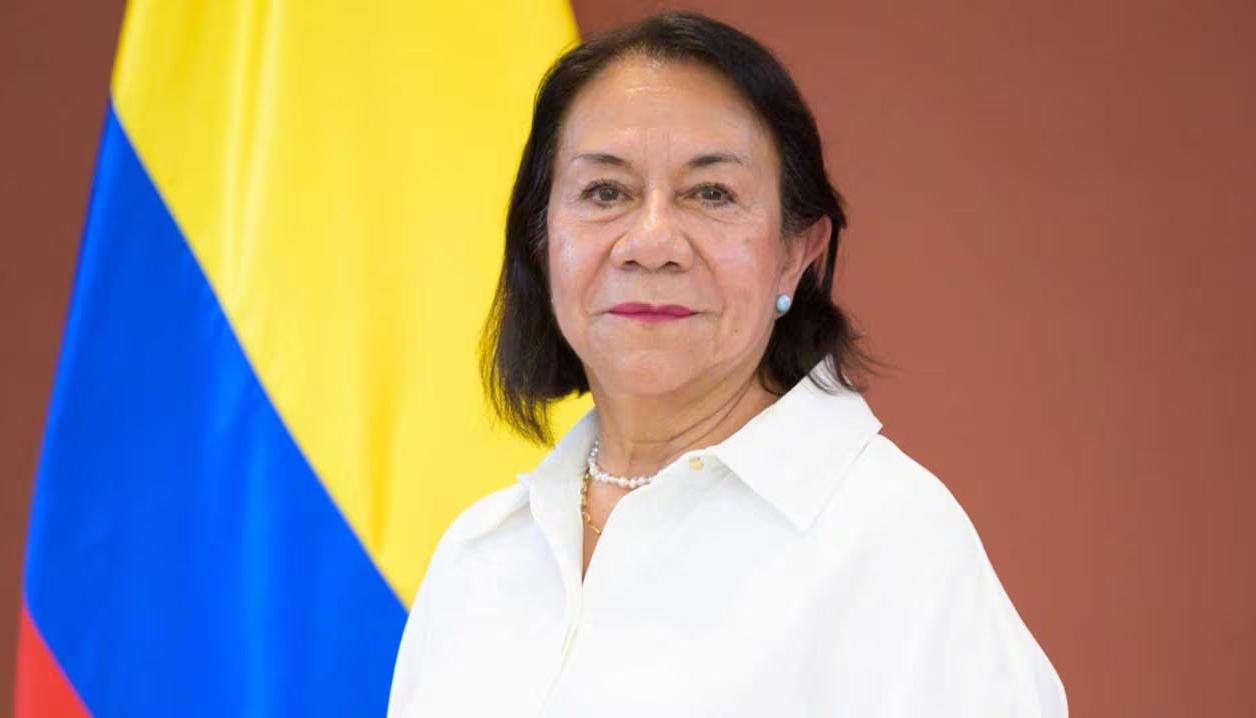 Rosa Villavicencio, canciller.