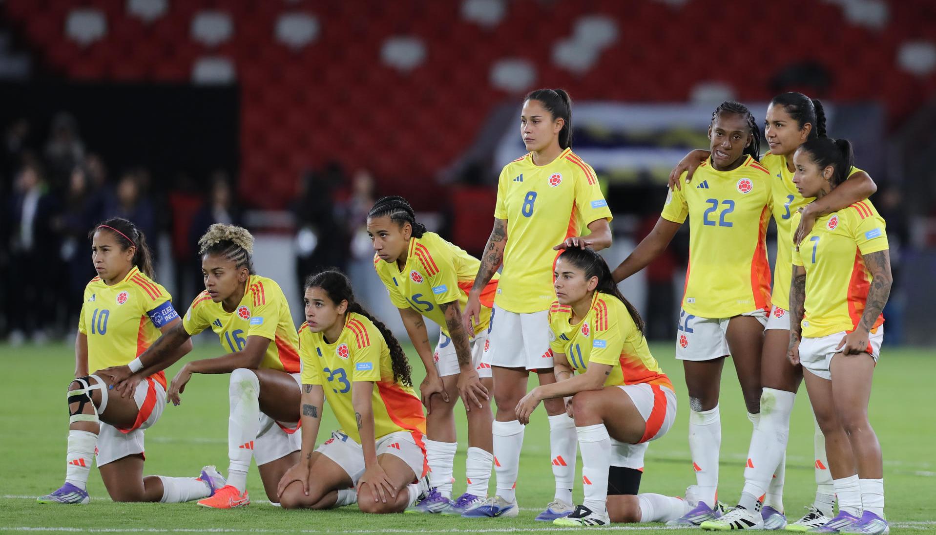 Jugadoras de la selección Colombia en los penales antes Brasil. 