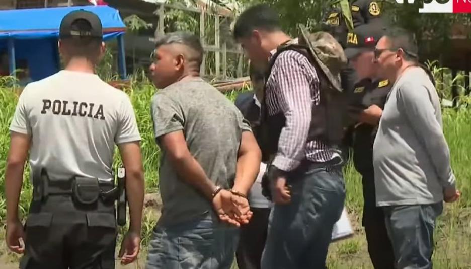 Topógrafos al momento de ser capturados.