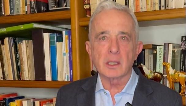 El expresidente Álvaro Uribe Vélez.