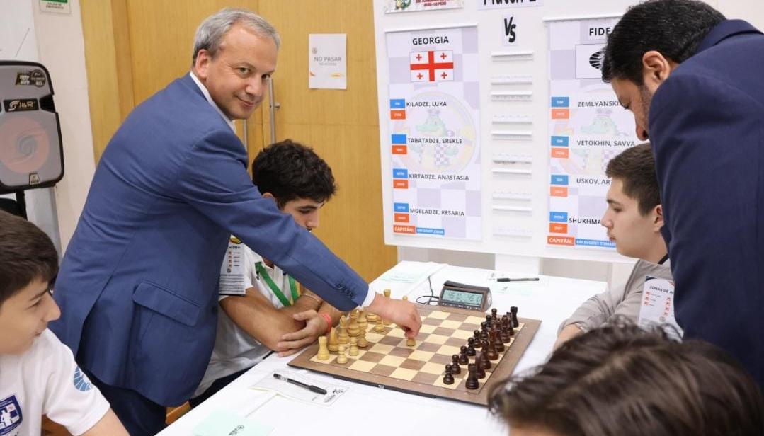 Arkady Dvorkovich, presidente de la Federación Internacional de Ajedrez.