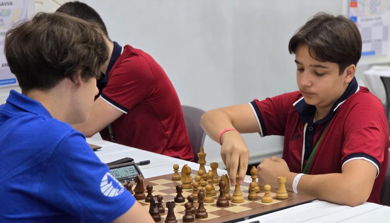 Enfrentamiento entre Fide 1 y Fide 2, en la última ronda de la Olimpiada.