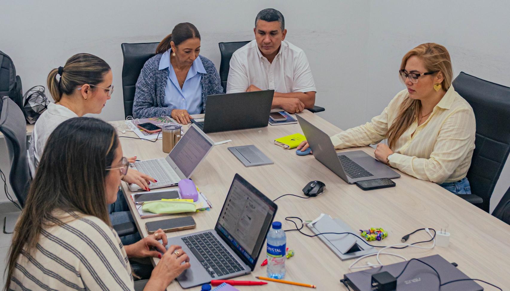 Aspecto de la audiencia de licitación en Soledad.