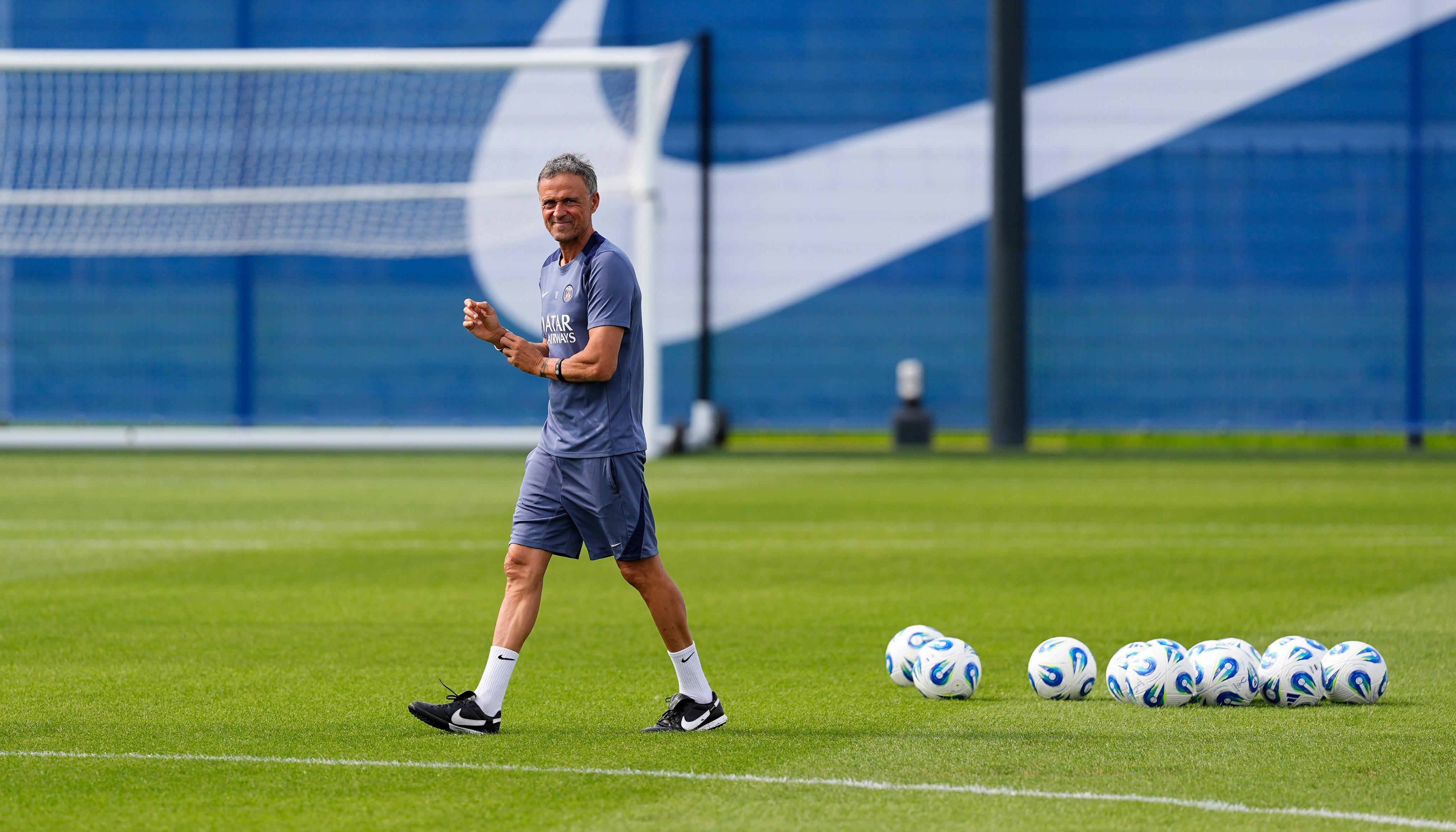 El español Luis Enrique, entrenador del París Saint Germain.