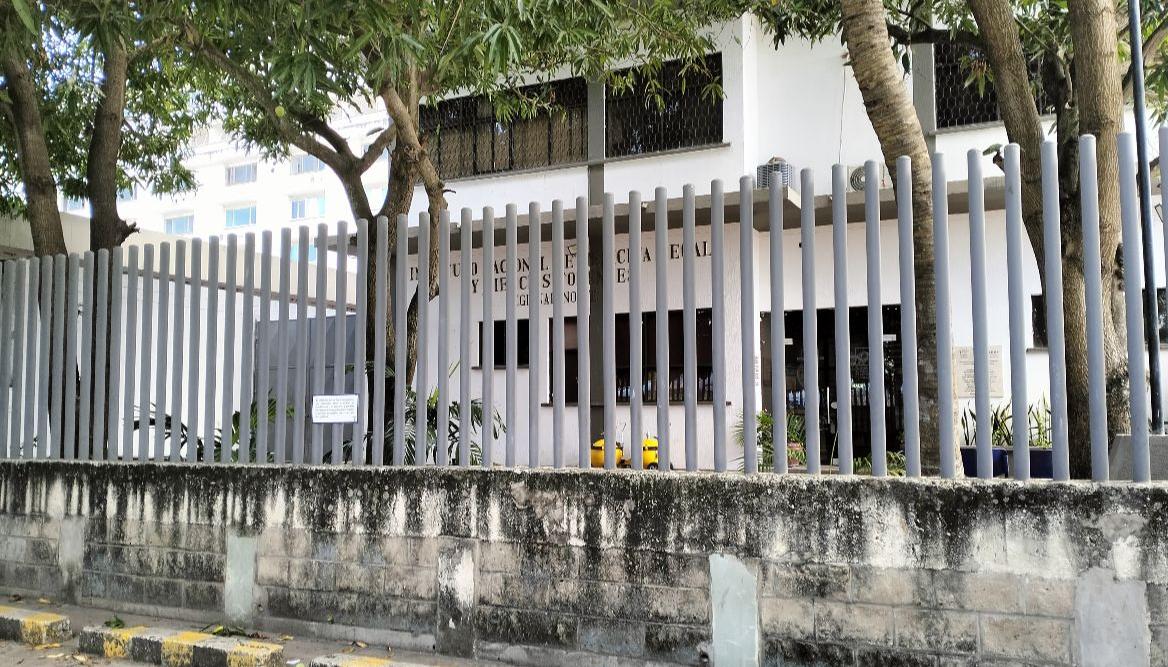 Fachada de Medicina Legal, en Barranquilla. 