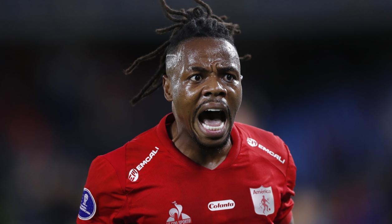 Jhon Murillo, extremo colombo venezolano del América de Cali.