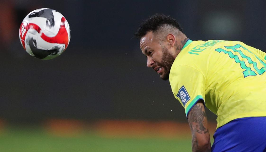 Neymar se perderá los partidos de Brasil ante Chile y Bolivia por lesión.