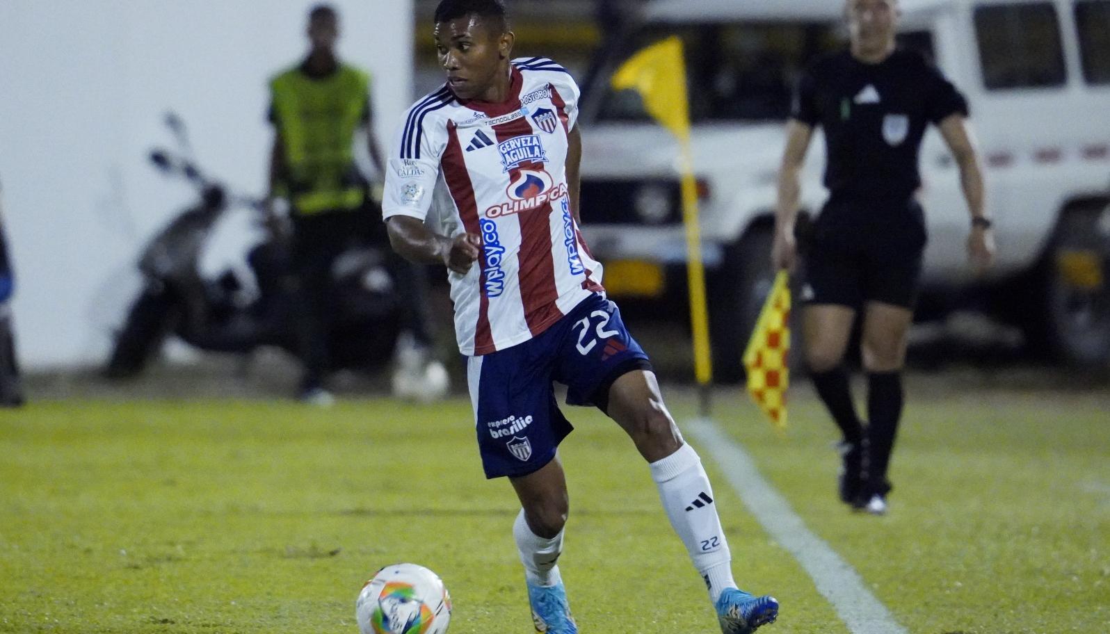 Jesús Rivas volverá a la formación inicialista de Junior contra Envigado.