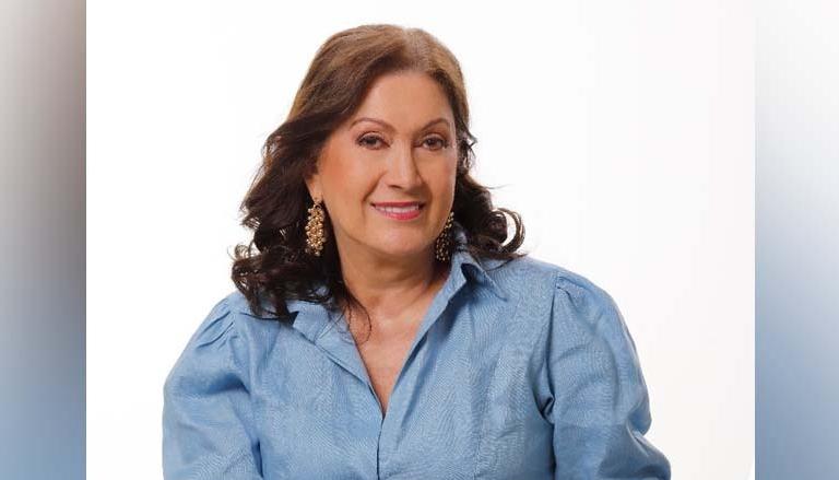 Loor Naissir, periodista y escritora. 