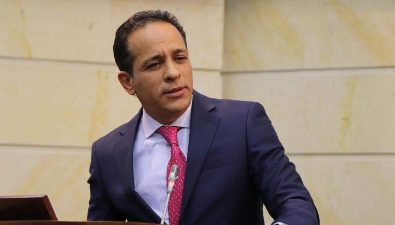 Alexander López Maya.