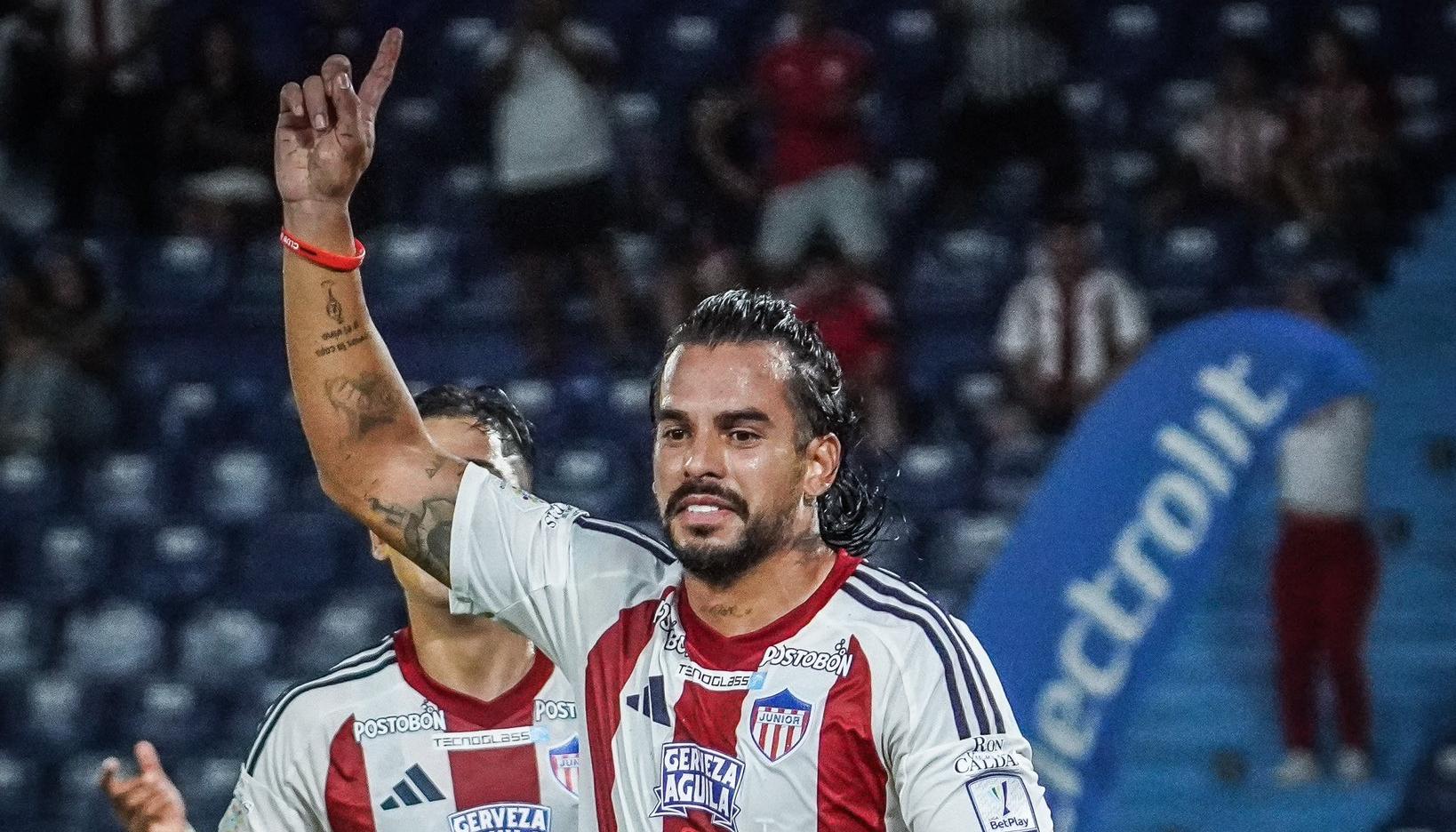 La celebración del paraguayo Javier Báez.