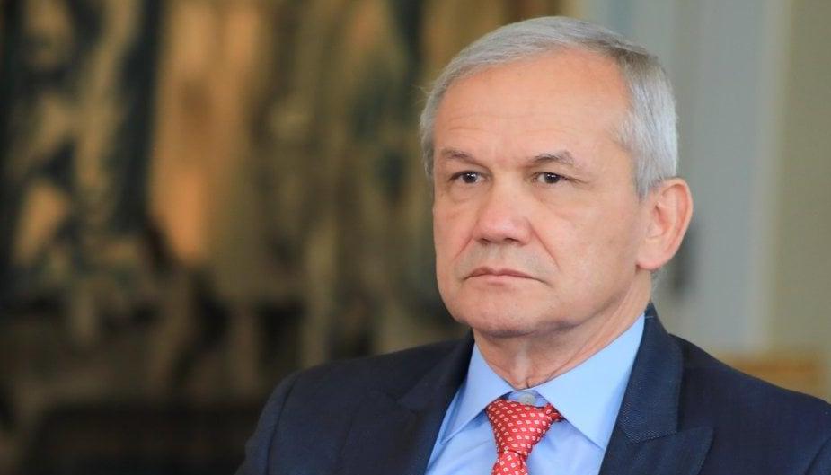 Carlos Ramón González. 