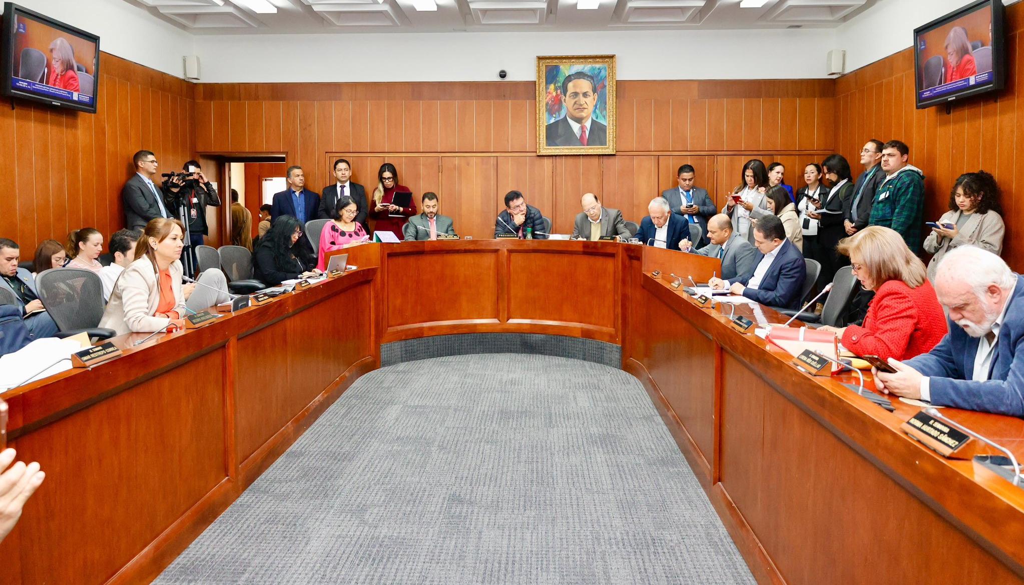 La Comisión Séptima en la sesión de hoy.