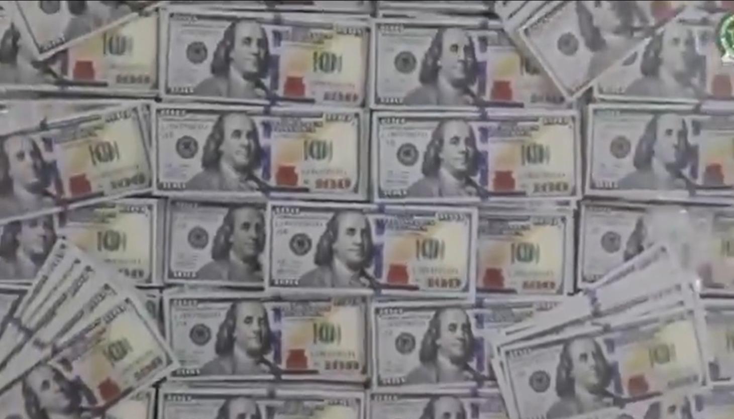 Dólares incautados.