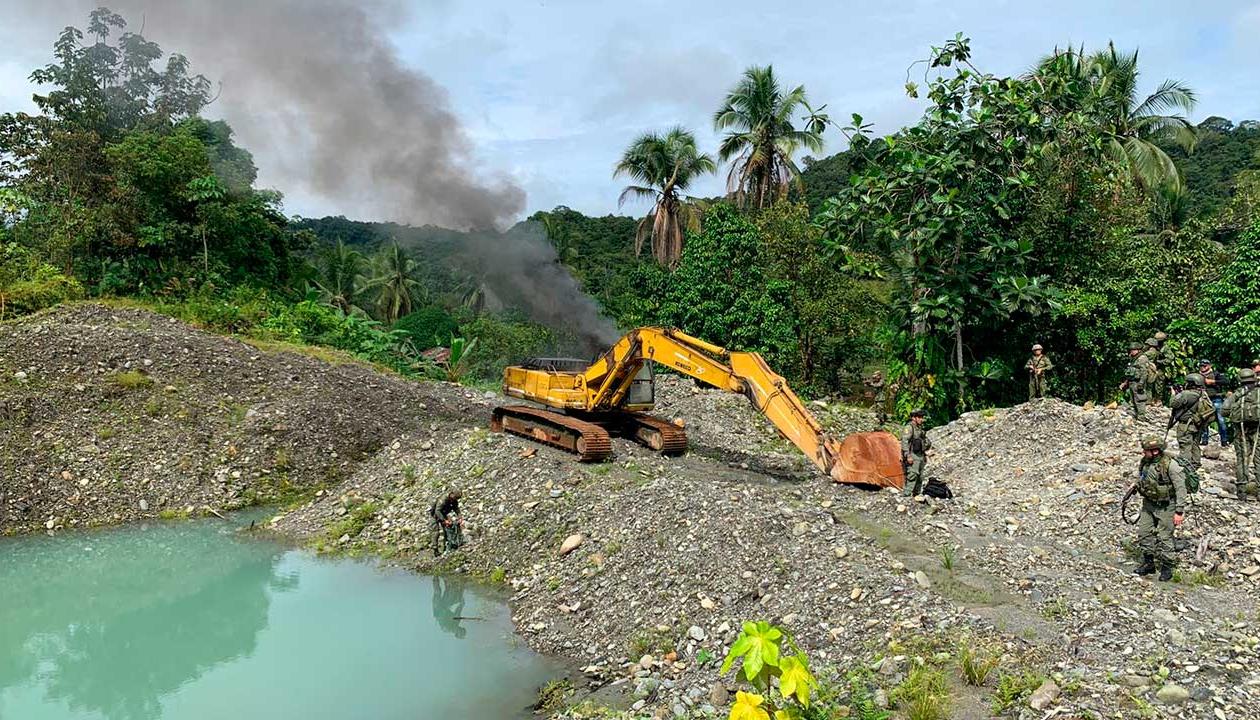 Daño ambiental en el Copey.