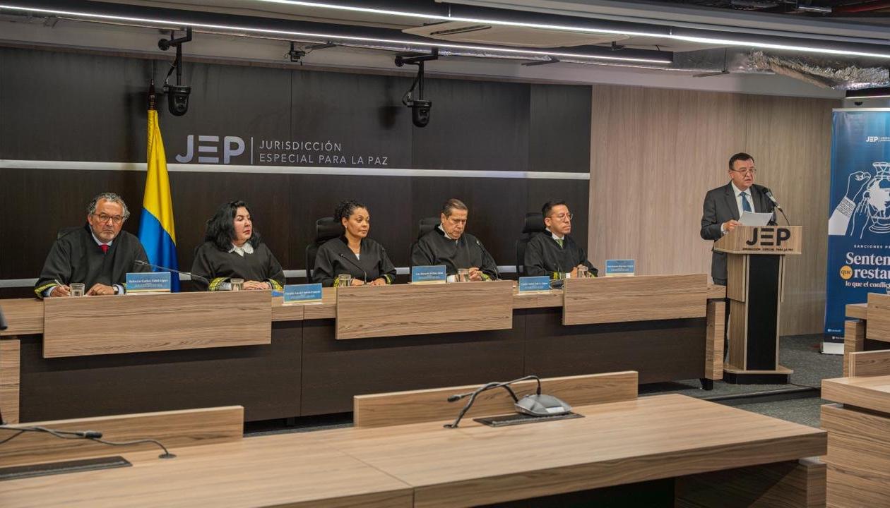  Sección de Reconocimiento de Verdad del Tribunal para la Paz