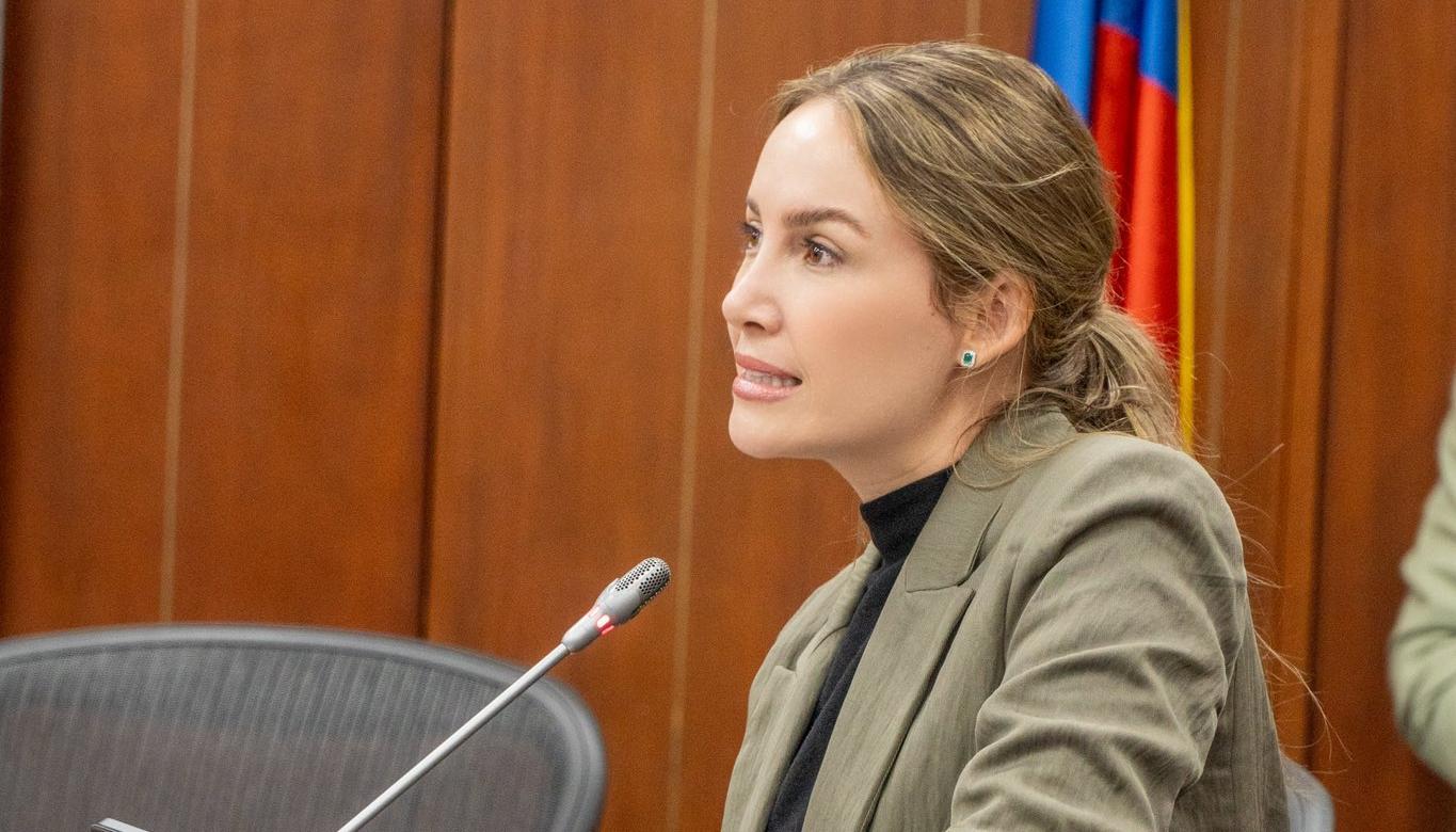 La senadora Ana María Castañeda.