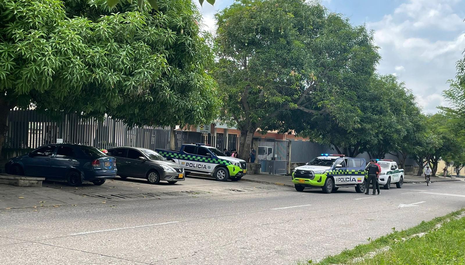 Personal de la Sijin realizó el levantamiento del cadáver y lo trasladó a Medicina Legal. 